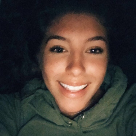 ellie_jean27